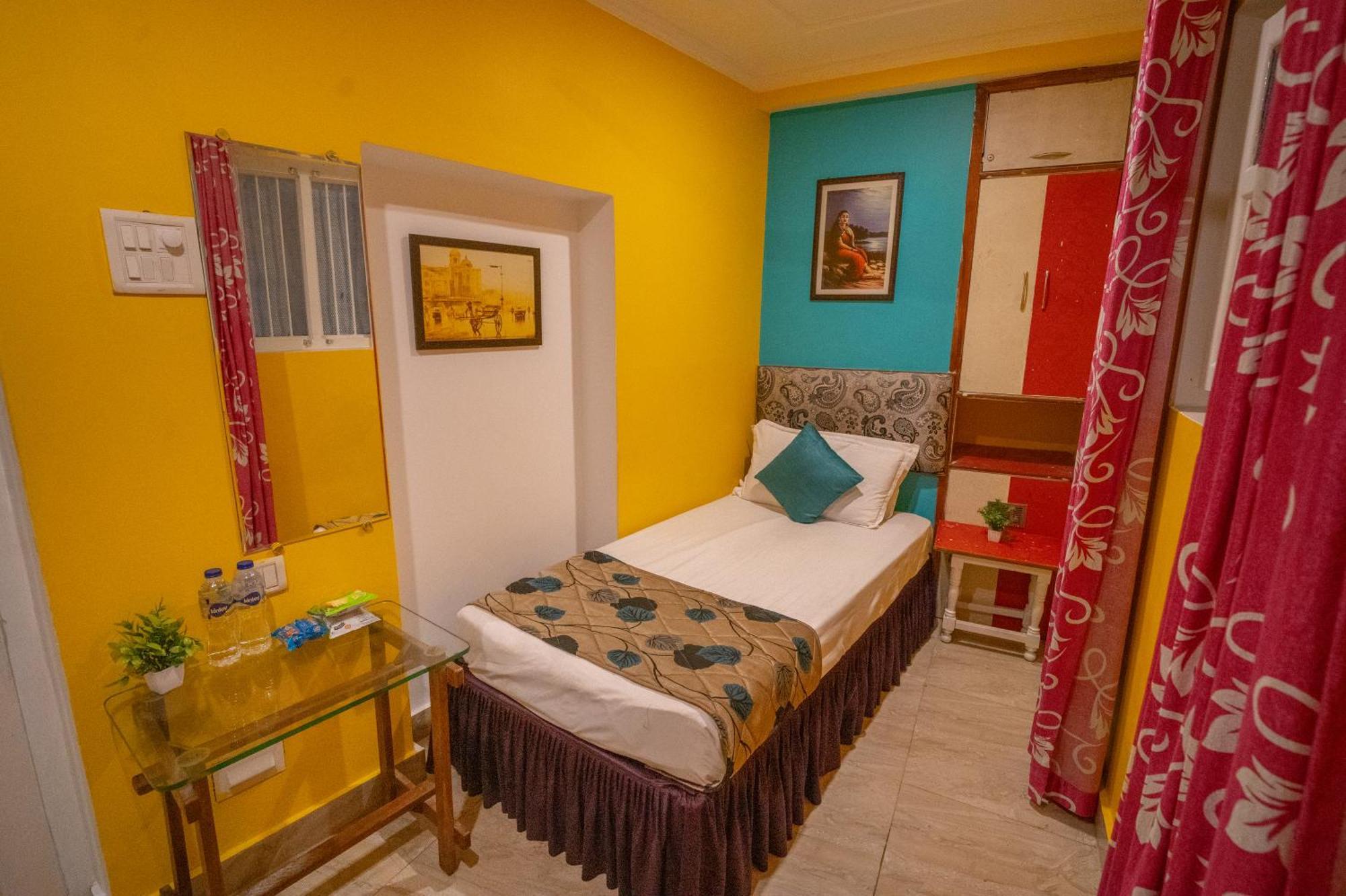 Tara Guest house 2*