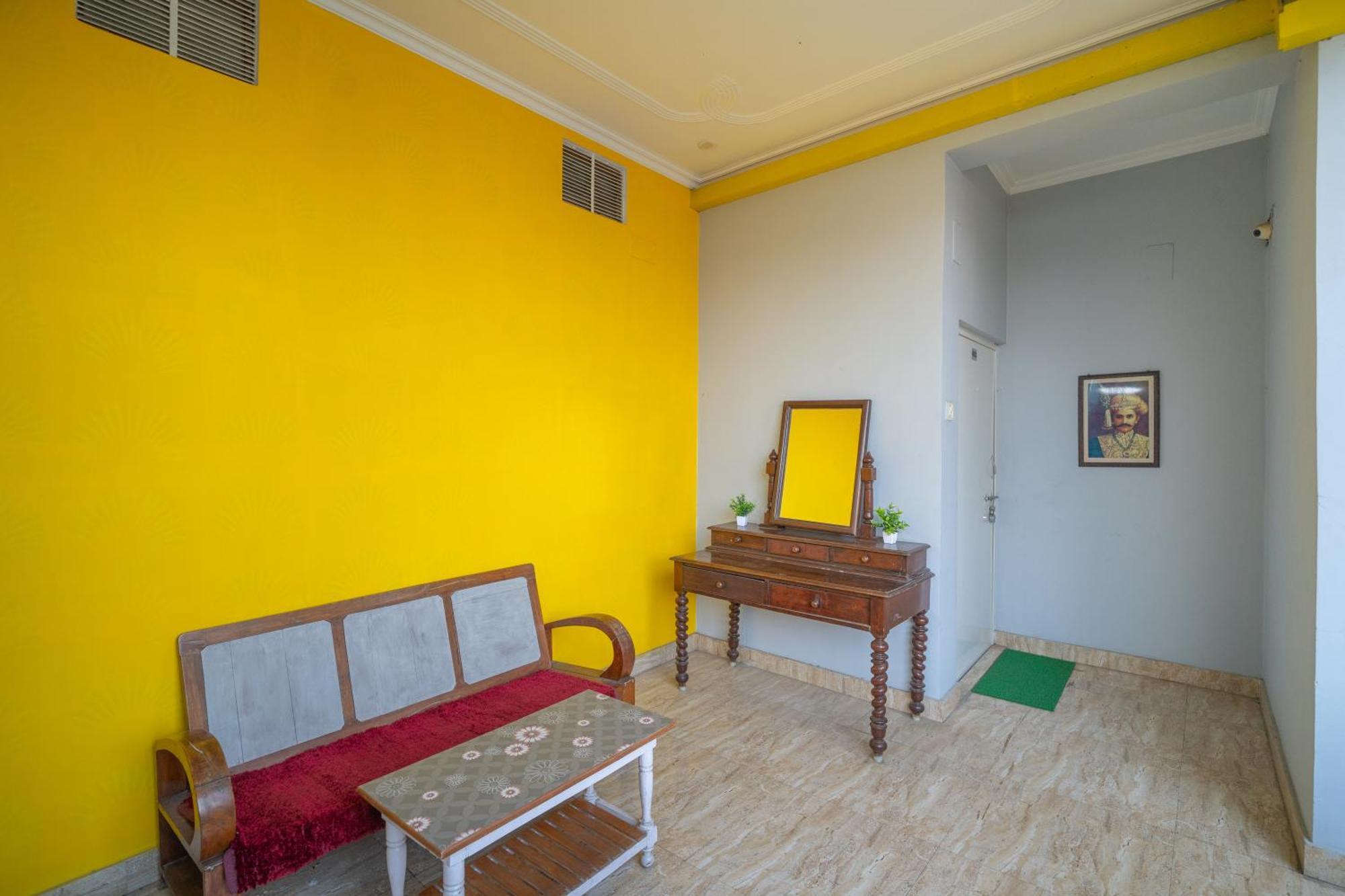Tara 2* Varanasi